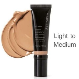 Mary Kay 🌟Light to Medium CC Cream🌟